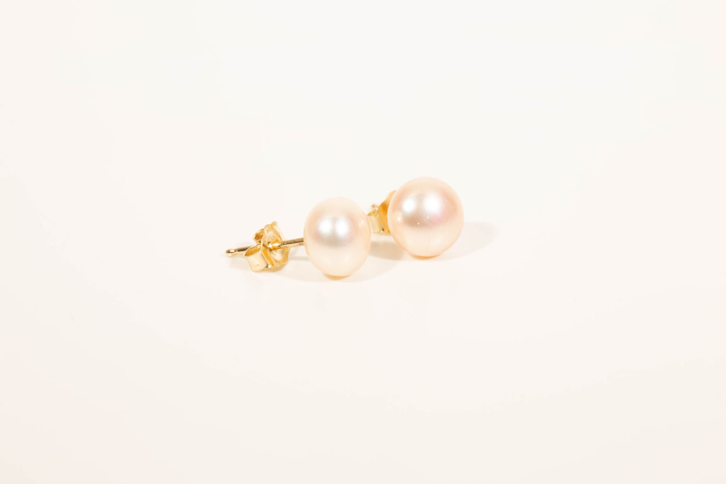 Freshwater Pearl Stud Earrings